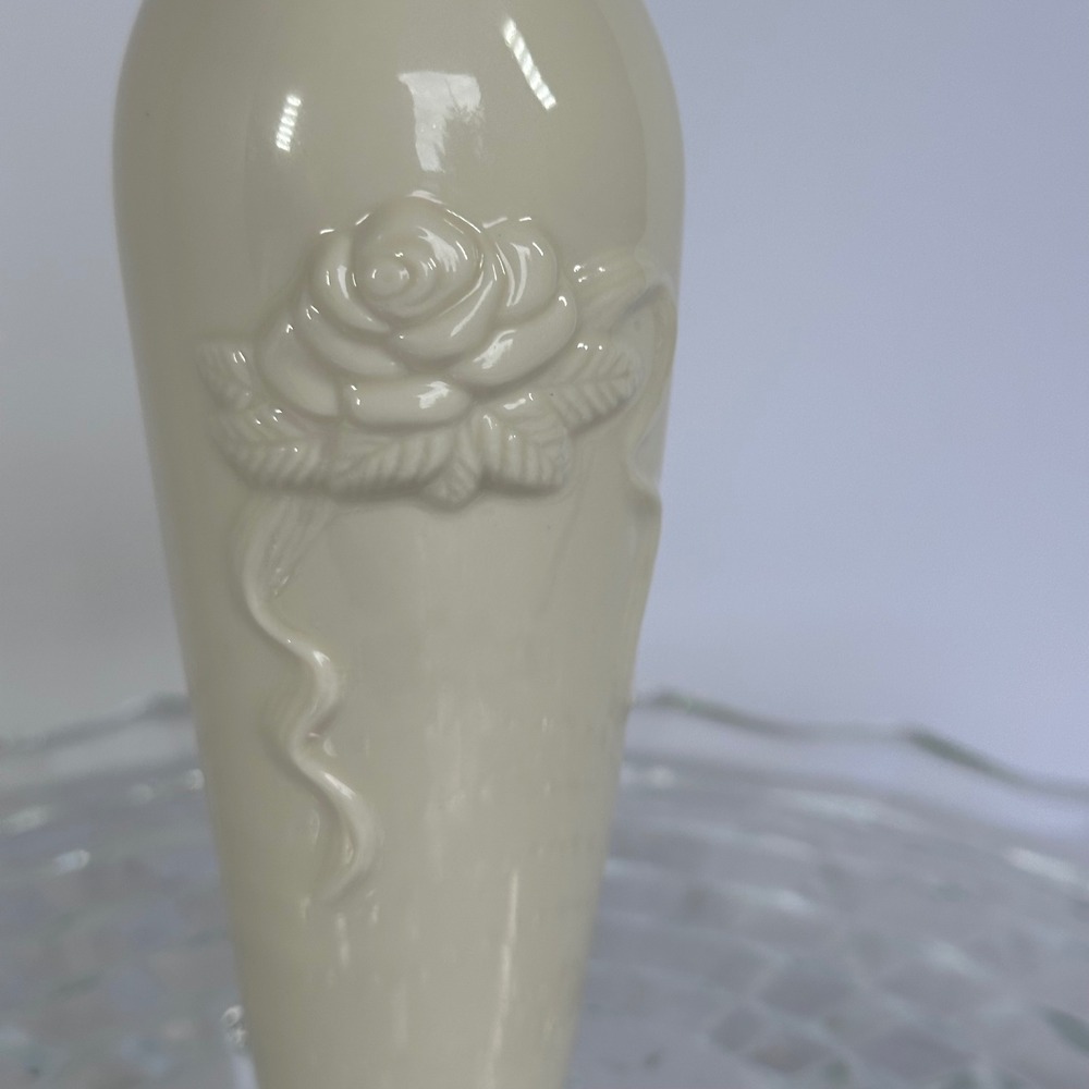 Lenox Collections Rose Blossom Bud Vase Ivory Fine China 24K Gold Accents